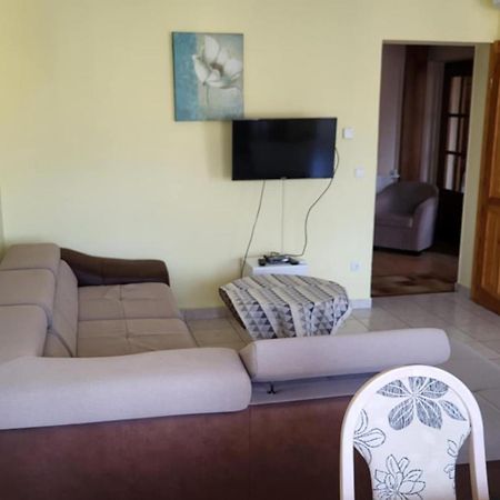 Lazar Apartmanok Heviz Exterior photo