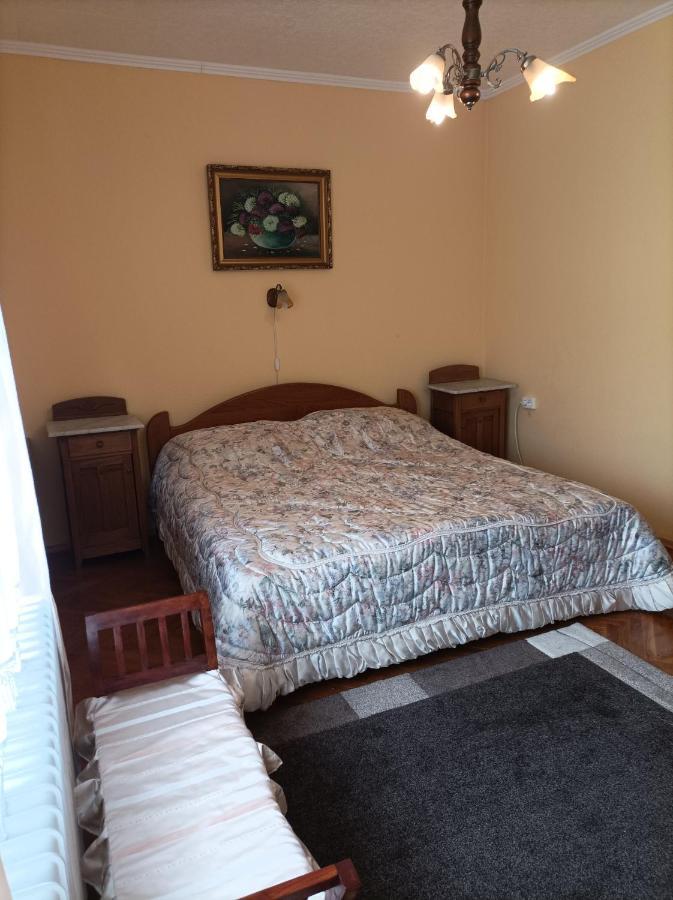 Lazar Apartmanok Heviz Exterior photo